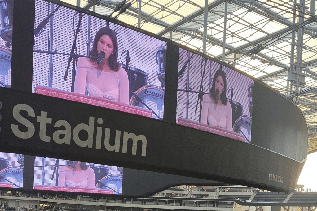 Understanding RA Through Music: Gracie Abrams’ That’s So&nbsp;True